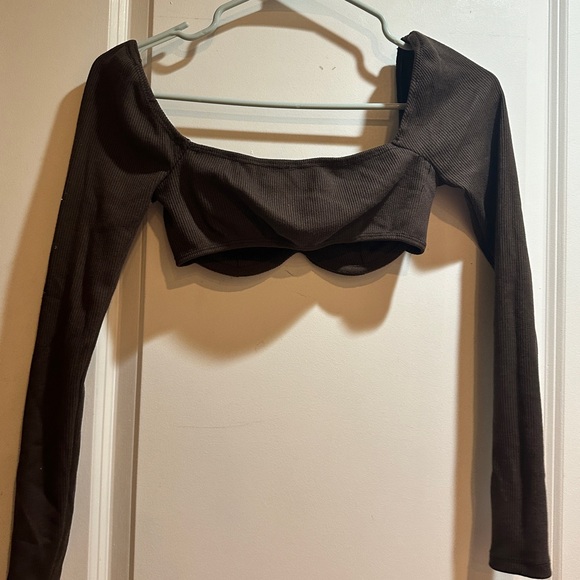 Princess Polly BECCA LONG SLEEVE CROP TOP
BROWN - Picture 2 of 3